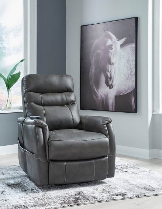 63909-12-angle-clsd.jpg Ashley 6390912 Lift Chair (Heat/Massage)