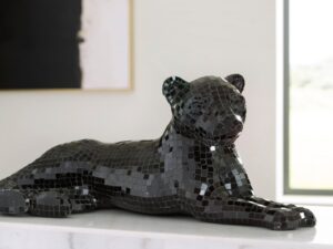A2000419 - Accent Sculpture