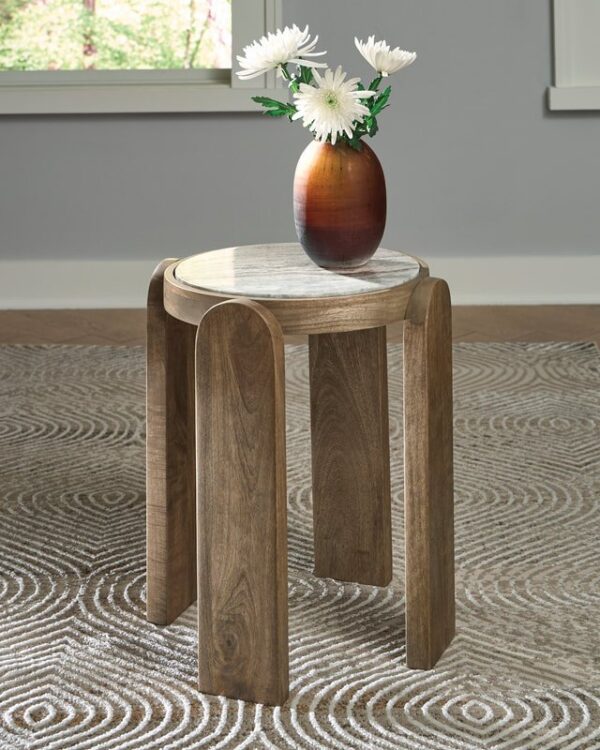 A4000722 - Accent Table