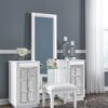 b822-22-25-01-led-on_orig.jpg B822 - Vanity w/Stool (LED Lights)