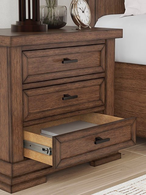 b849-93-detail_orig.jpg Ashley B849 - 5PC Queen, King Bedroom Set