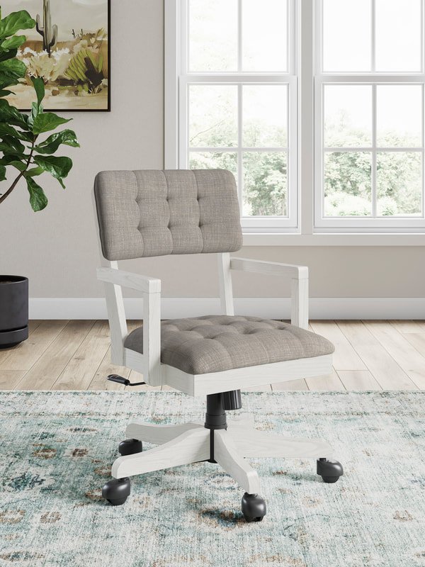 h742-01a_orig.jpg H742-01A - Office Chair