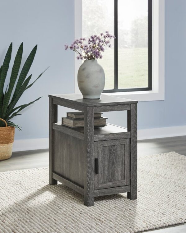 t190-317-clsd_orig.jpg T190-317 - End Table