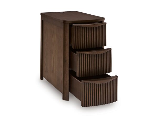 T208-217 - End Table (USB-A / USB-C Ports)