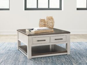 T796-00 - Lift Top Cocktail Table