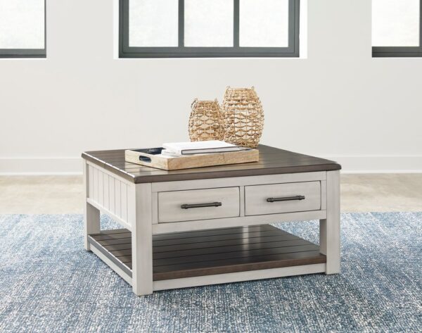 T796-00 - Lift Top Cocktail Table
