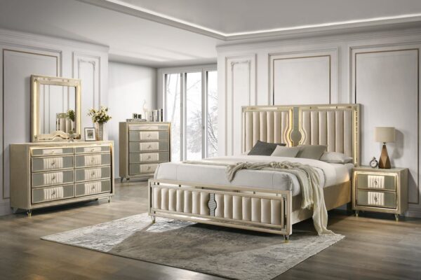 venetian-2_orig.jpg Venetian 4pc or 5pc Platform Bedroom Set - Queen, King